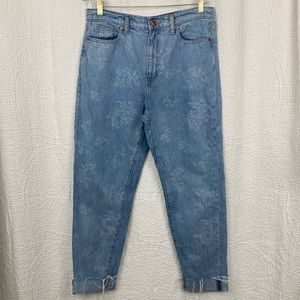 Universal Thread Women’s High Waist Boyfriend Fit Flower Print Jeans sz 6